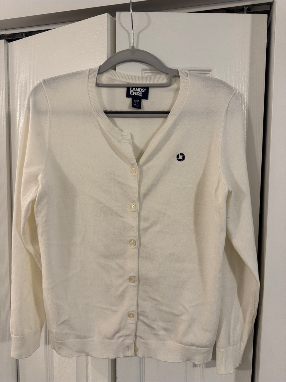 Chase Apparel Lands' End Women's Ivory Button-Front Cardigan